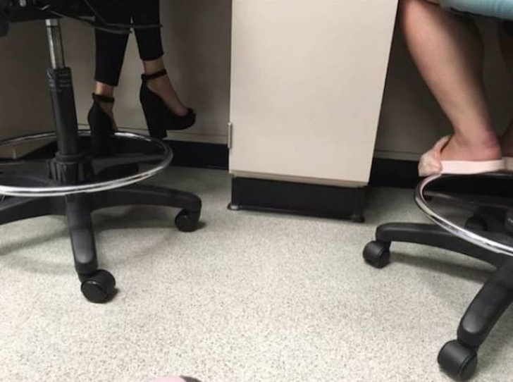 13 Photos That Prove There Are 2 Types of Girls in the World