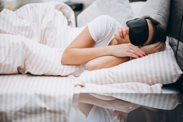 Best Ways Of Falling Asleep Quickly in Just One Minute