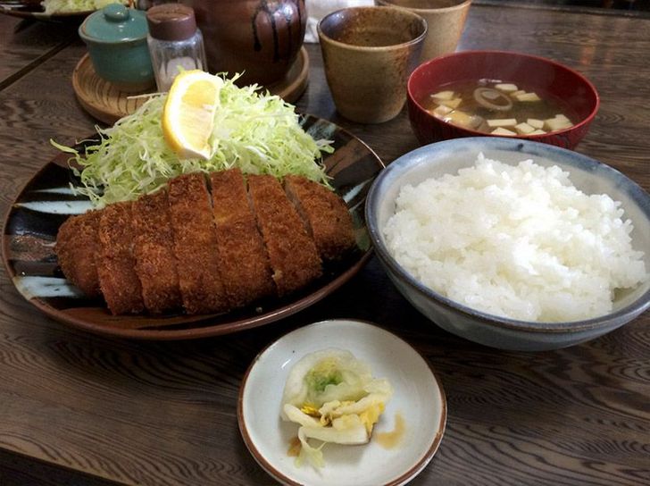 6 Food Habits That Help Japanese Women Stay Slim and Don't Look Old
