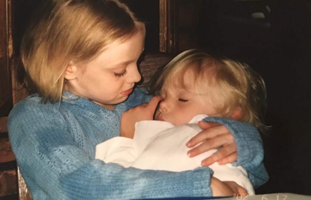 Why your older sister is one of the most important people in your life