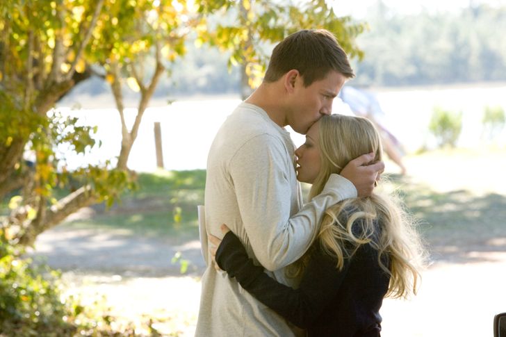 6 Signs Proving That Your Man Truly Loves You