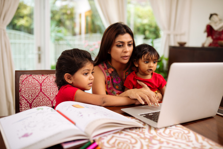 Study Says Working Moms are Happier and Healthier Then Stay-at-Home Moms